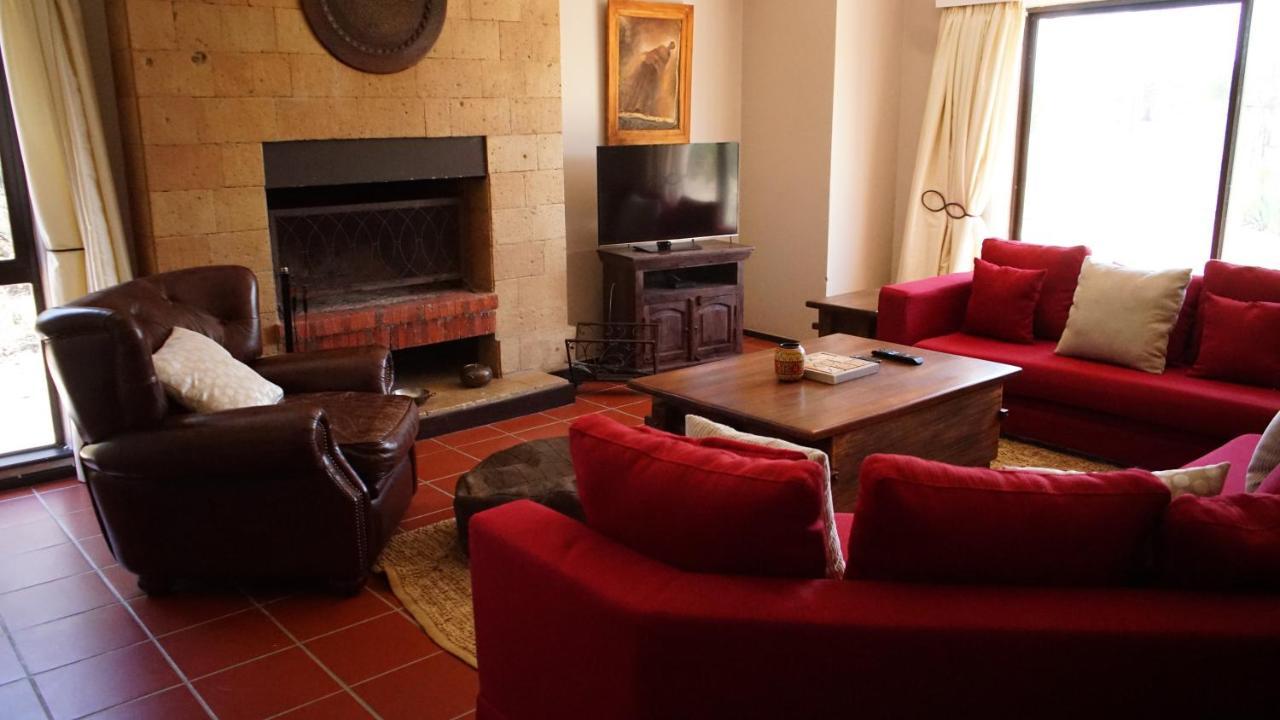 נאניוקי Nyikani House מראה חיצוני תמונה