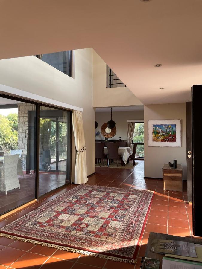 נאניוקי Nyikani House מראה חיצוני תמונה